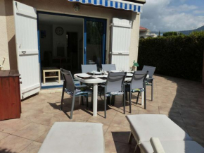 Mazet Climatisé 3P avec Terrasse et Piscine - Le Lavandou - FR-1-308-78